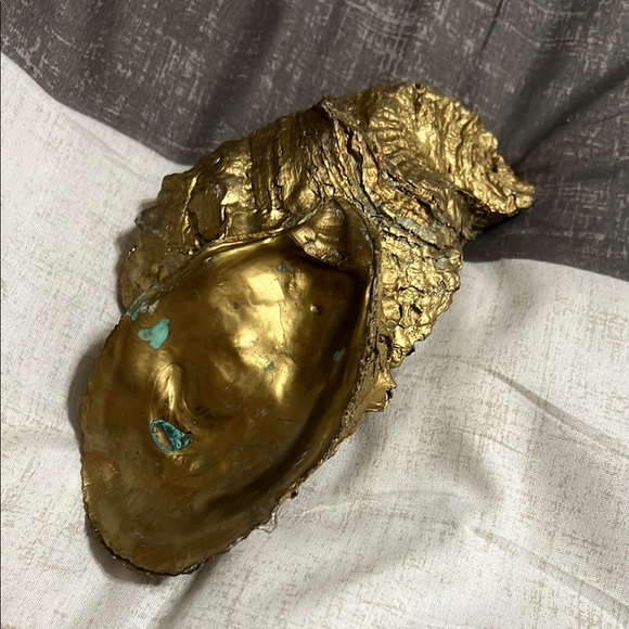 Gold Decorative Oyster Shell Art Piece - Picture 2 of 5